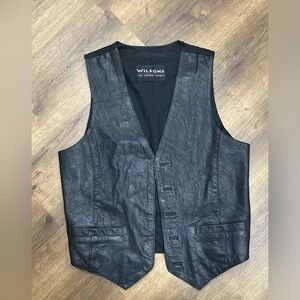 Vintage Wilsons, black leather motorcycle, biker 80s / 90s vest.‎